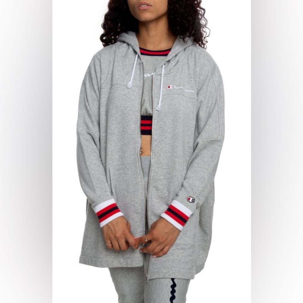 Champion Yarn Dye Full Zip Poncho Women’s L/XL Gray Oversized Logo in Back Comfy